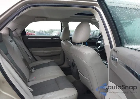 2008 Chrysler 300 Touring from USA, damaged, VIN 2C3LA53G58H281823